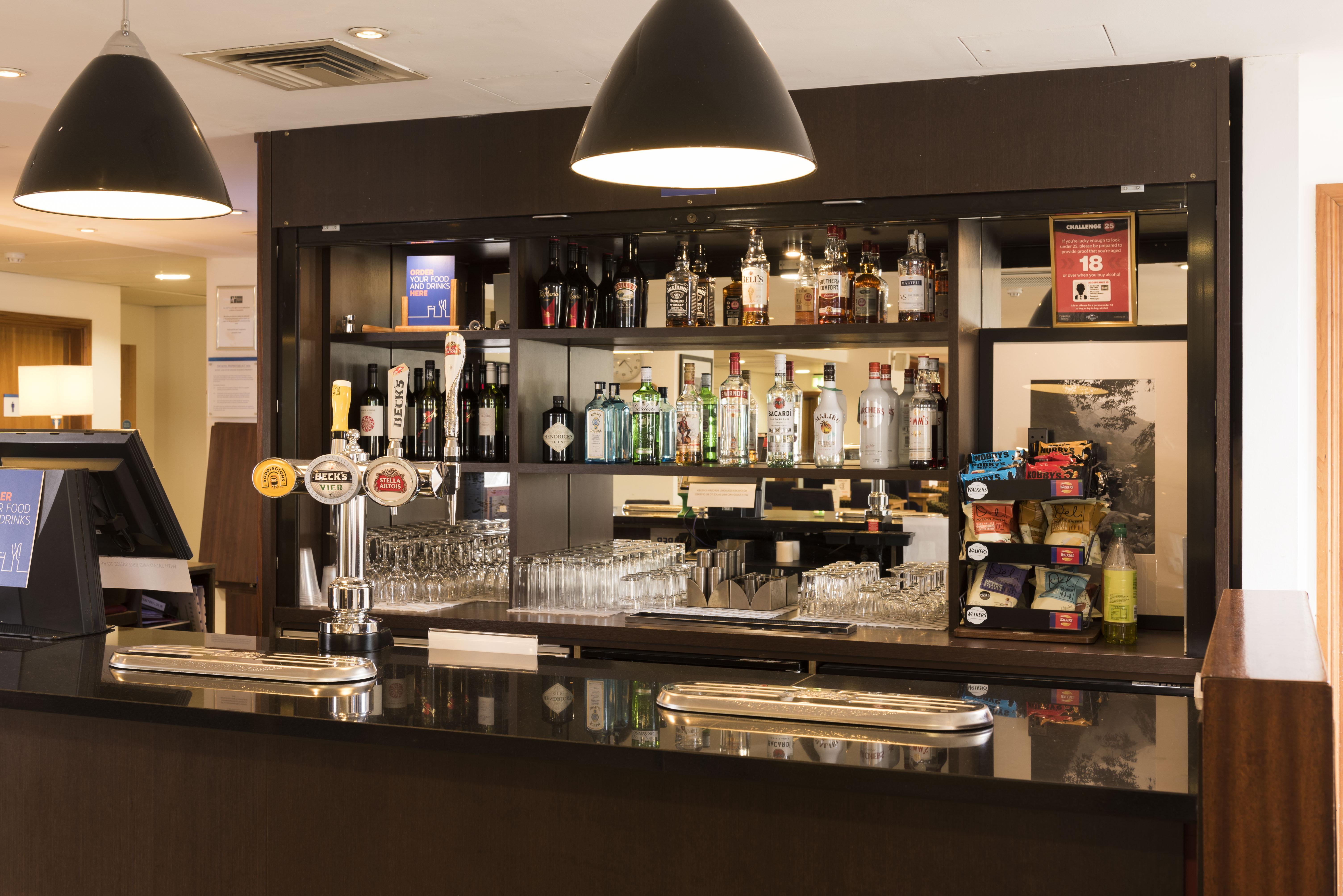 Holiday Inn Express Birmingham Star City By Ihg Ngoại thất bức ảnh
